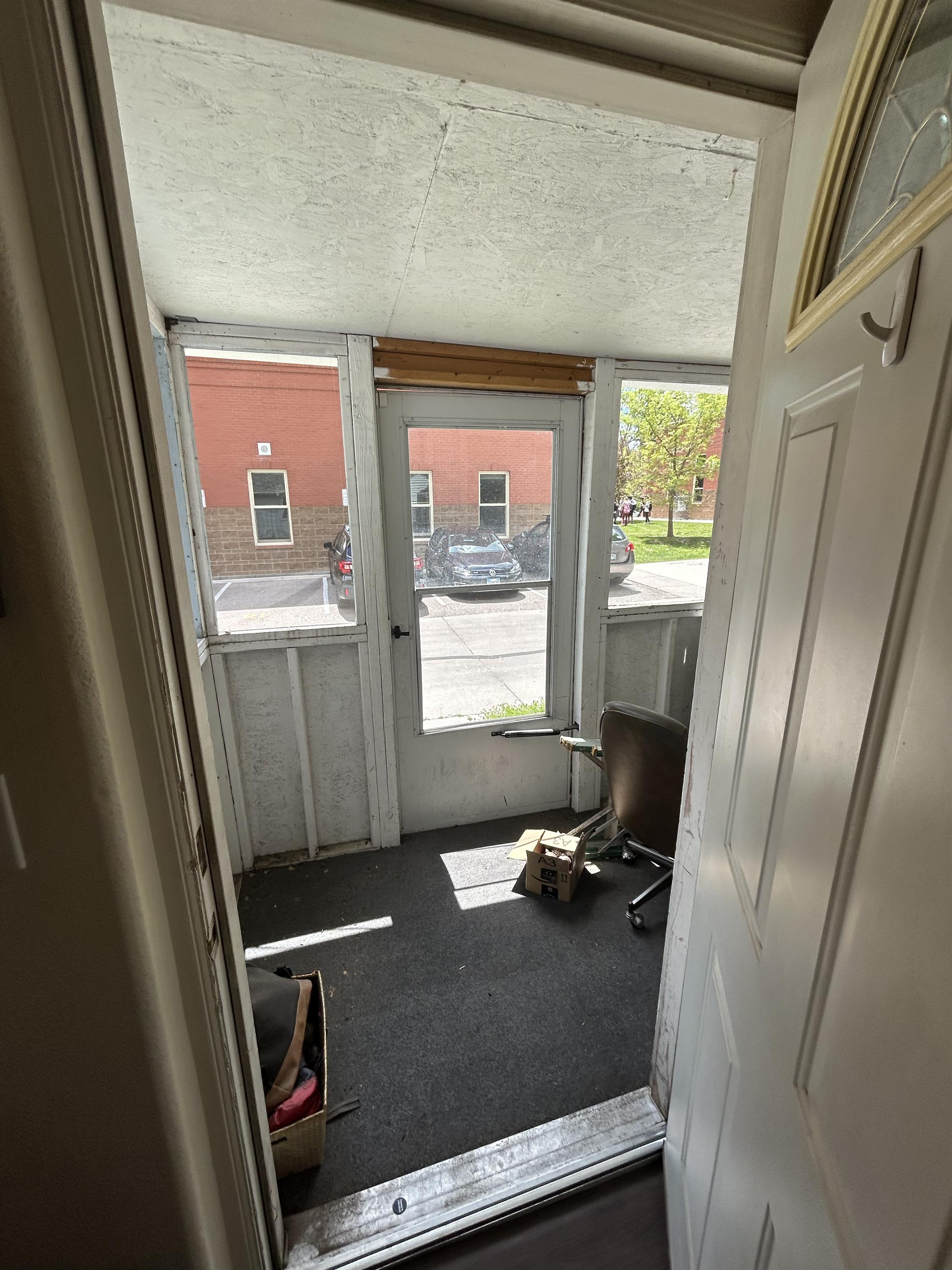 639 Peterson St #1